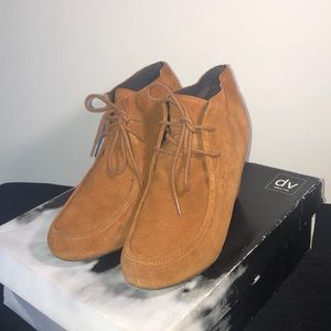 Suede In Style